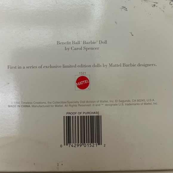 BENEFIT BALL Barbie Classique Collection Doll First in Series by Mattel NIB - Picture 4 of 6